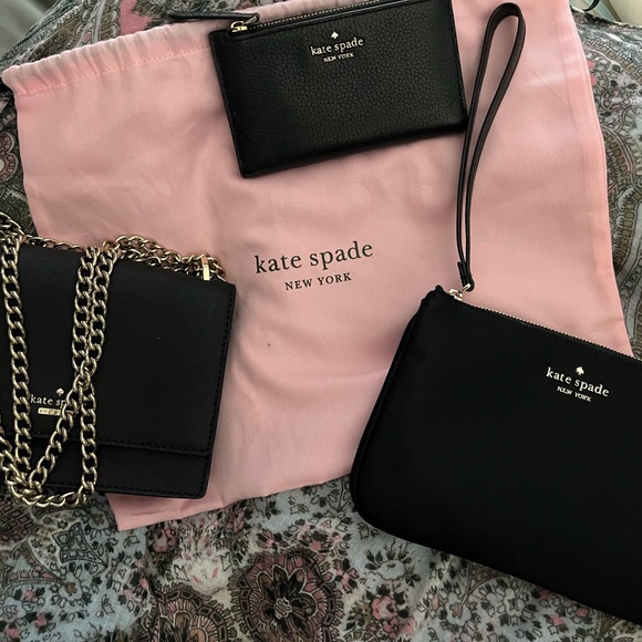 kate spade Gold Chain crossbody black. - Picture 5 of 5